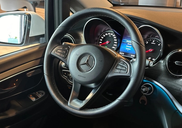 Mercedes-Benz Klasa V cena 249900 przebieg: 87350, rok produkcji 2021 z Bodzentyn małe 301